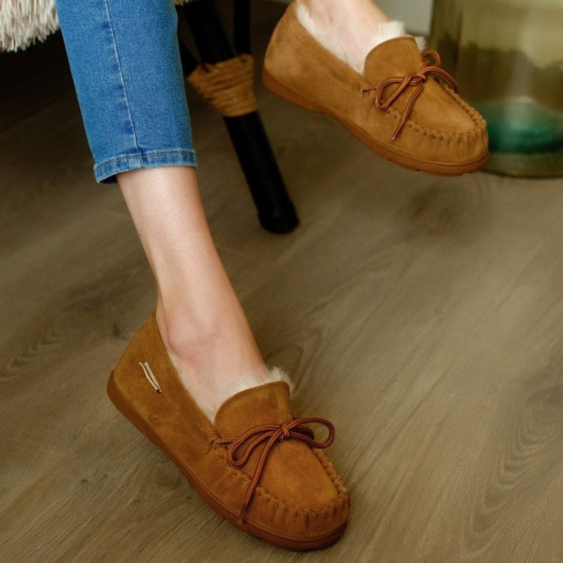 Bearpaw Women's Mindy Hickory