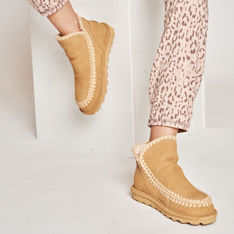 Bearpaw Women's Winter Iced Coffee