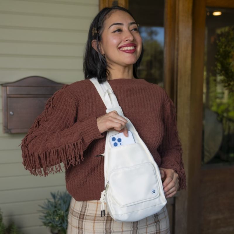 Bearpaw Men's Sporty Convertible Backpack/Sling Ivory