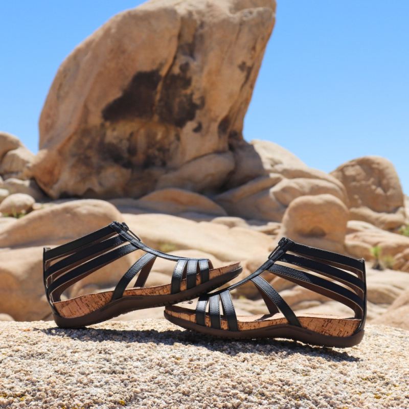 Bearpaw Women's Layla Wide Black